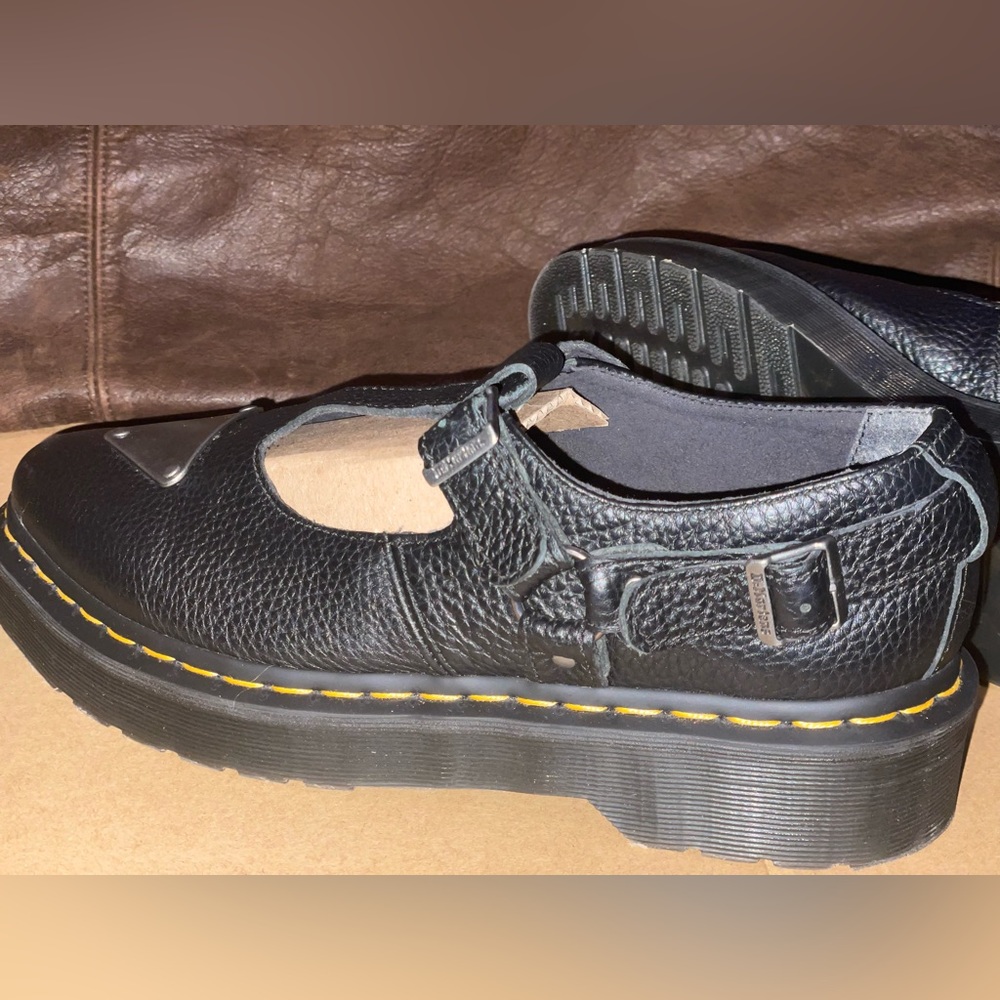 Discontinued Doc Marten Mary Jane “Caidos” Barely worn, US 11/UK 9/EU 43, black